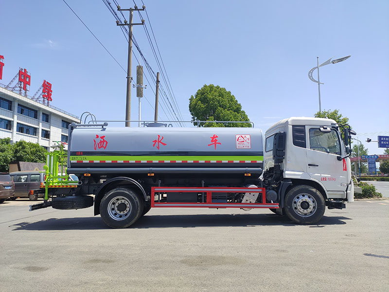 中潔牌XZL5184GSS6型灑水車