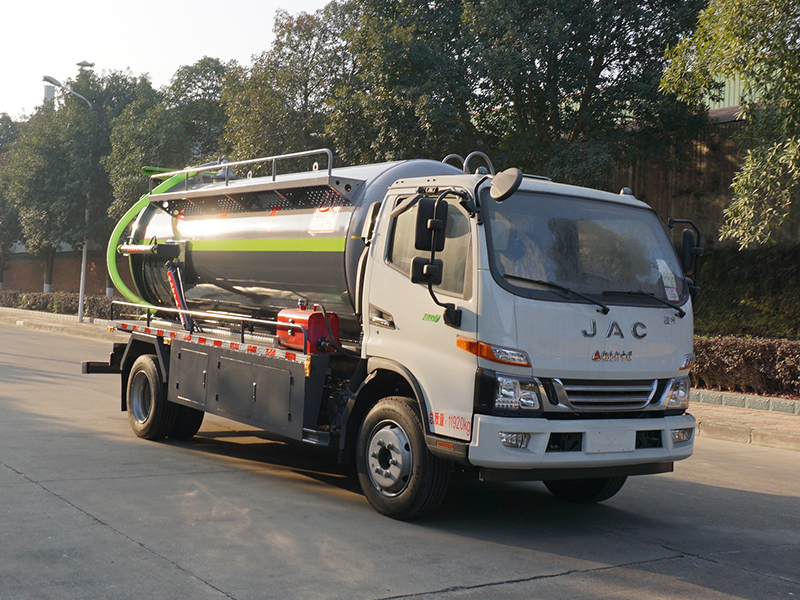 中潔牌XZL5128GXW6型吸污車