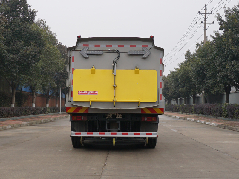 中潔牌XZL5182TSL6型掃路車