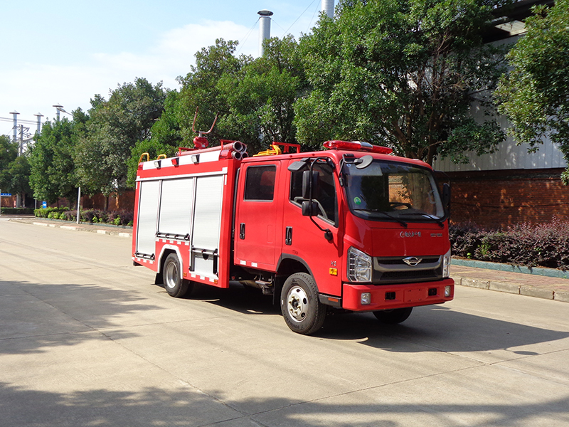 中潔牌XZL5071GXFPM25/B6型泡沫消防車